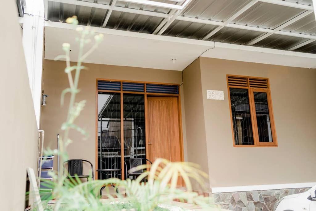 Rumah 3 Kamar, Dekat Lembang, Adem, Bebas Macet *